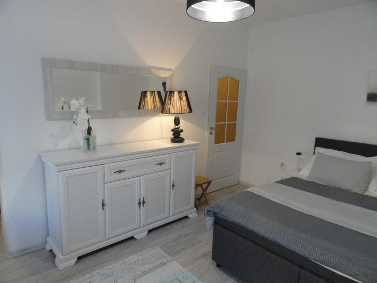Apartmán Sluka Jilemnice Esterno foto