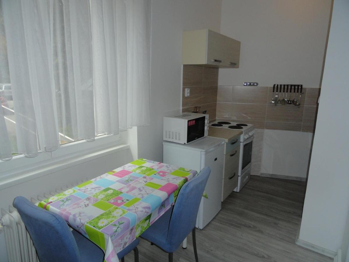 Apartmán Sluka Jilemnice Esterno foto